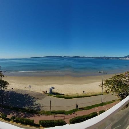 Apartamento de Cobertura frente para o mar Itapema Bagian luar foto