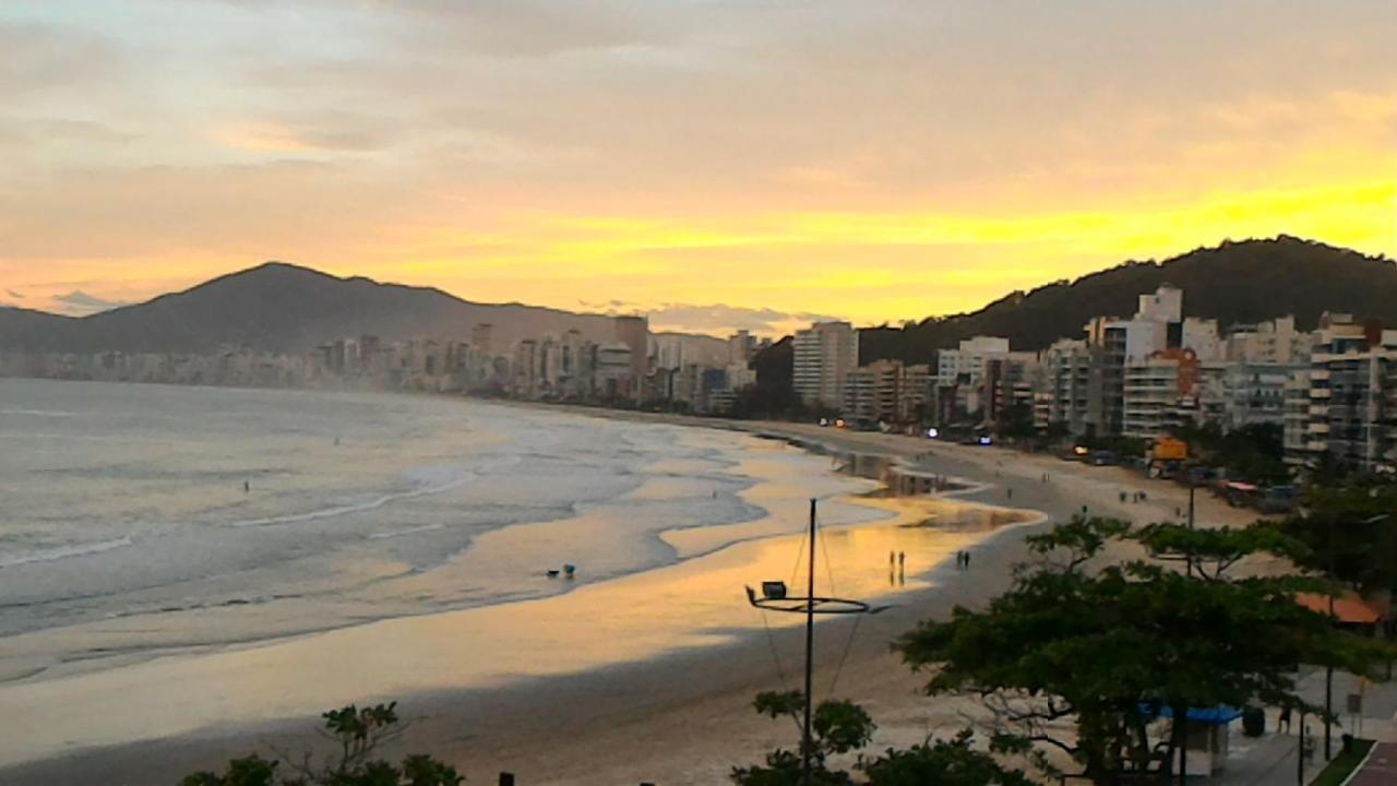 Apartamento de Cobertura frente para o mar Itapema Bagian luar foto