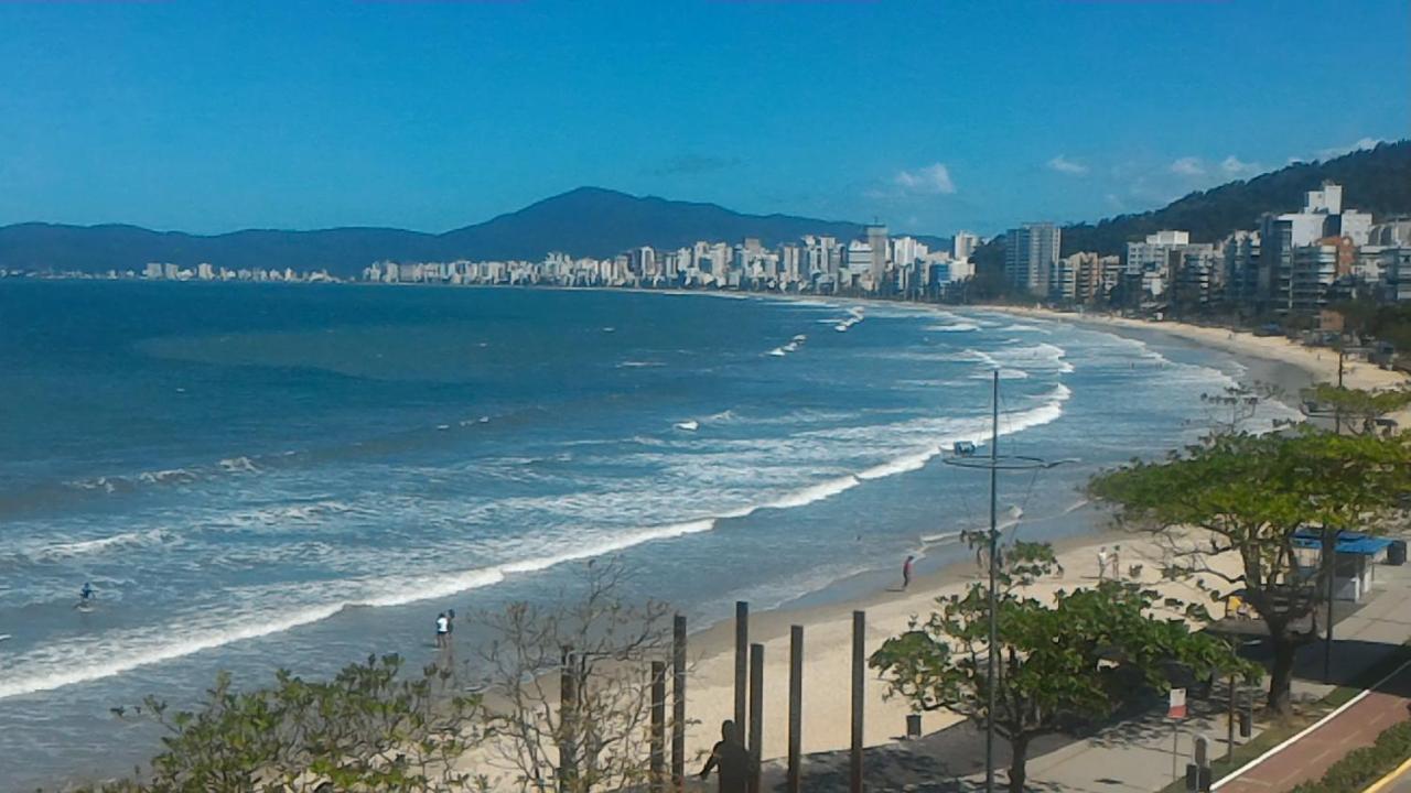 Apartamento de Cobertura frente para o mar Itapema Bagian luar foto