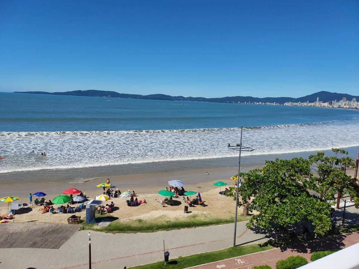 Apartamento de Cobertura frente para o mar Itapema Bagian luar foto