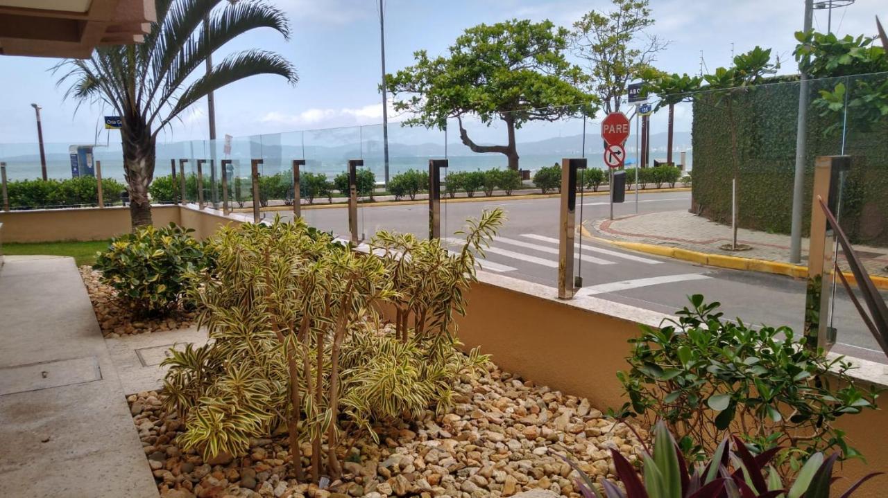 Apartamento de Cobertura frente para o mar Itapema Bagian luar foto